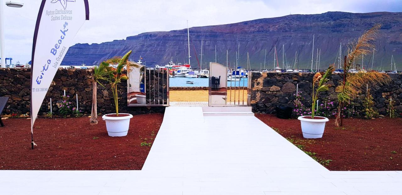 La Graciosa Camelia Beach Vistas Mar Caleta de Sebo Exterior foto