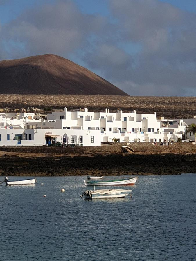 La Graciosa Camelia Beach Vistas Mar Caleta de Sebo Exterior foto